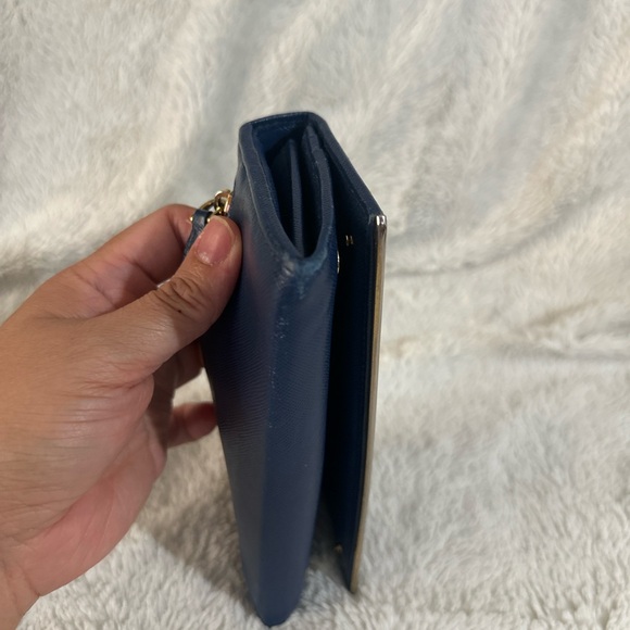 🌷🌷GUC❗️❗️Prada long wallet🌸💎 Good Condition 👍 - Picture 3 of 9